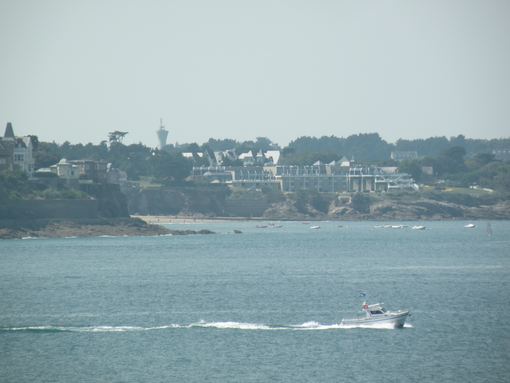  Hôtel Novotel vu depuis St-Malo